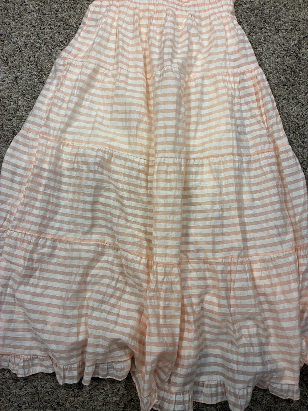 Moon River Striped Poplin Puff Sleeve Tiered Midi Dress - Picture 12 of 13